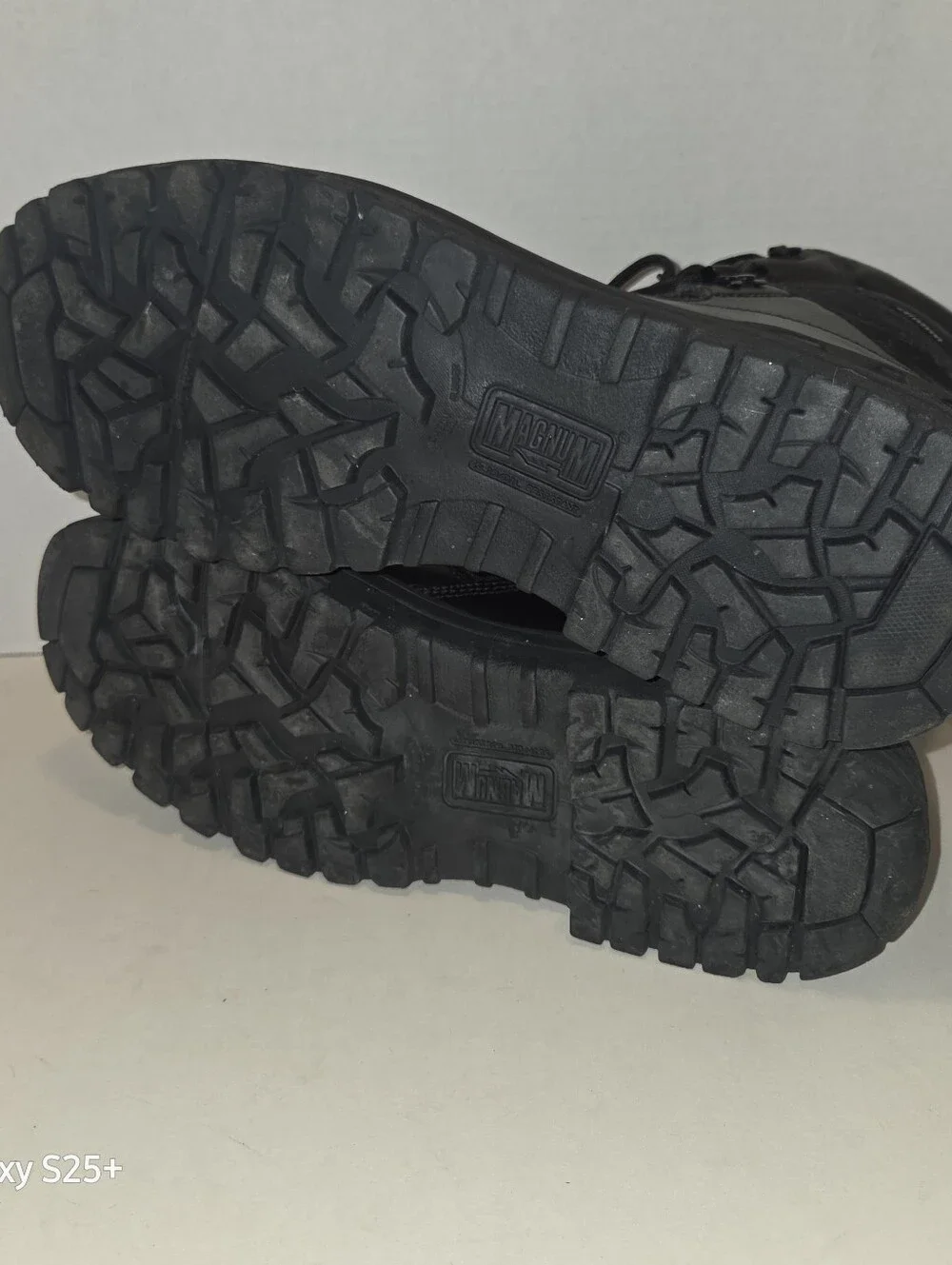 Magnum Storm Tactical Boots Black Leather Waterproof Mens 11.5 Wide NWT